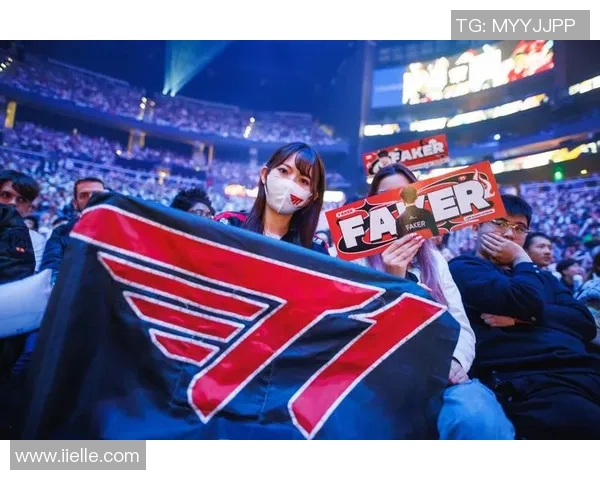 LPL赛场上Gragas的精彩表现引发全场观众热烈讨论与欢呼 LPL赛场上Gragas的精彩表现引发全场观众热烈讨论与欢呼