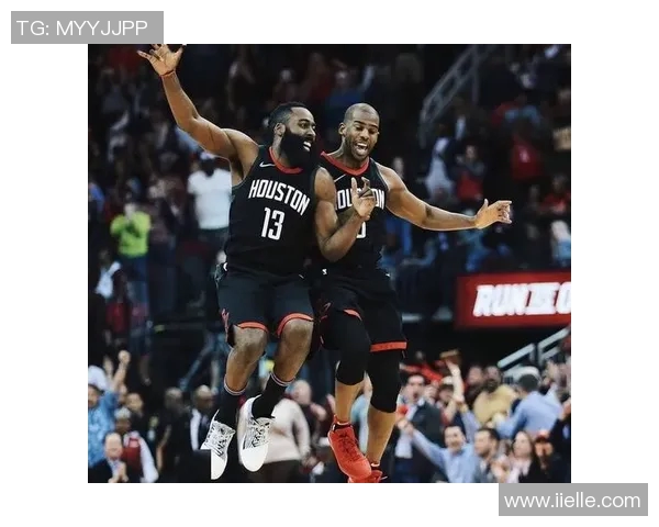 火箭大胜老鹰,哈登再砍35分,NBA赛季精彩纷呈!